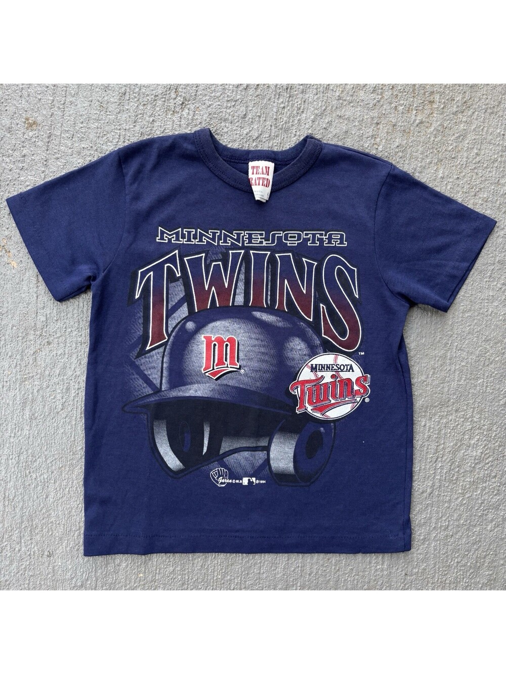 Vintage 1994 Minnesota Minnesota Twins Big Helmet Shirt KIDS 4T- 5T